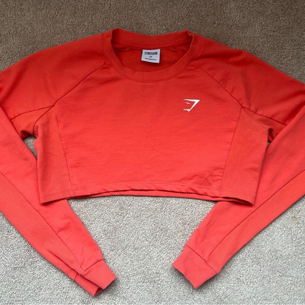 Gymshark Cropped Sweater Shirt